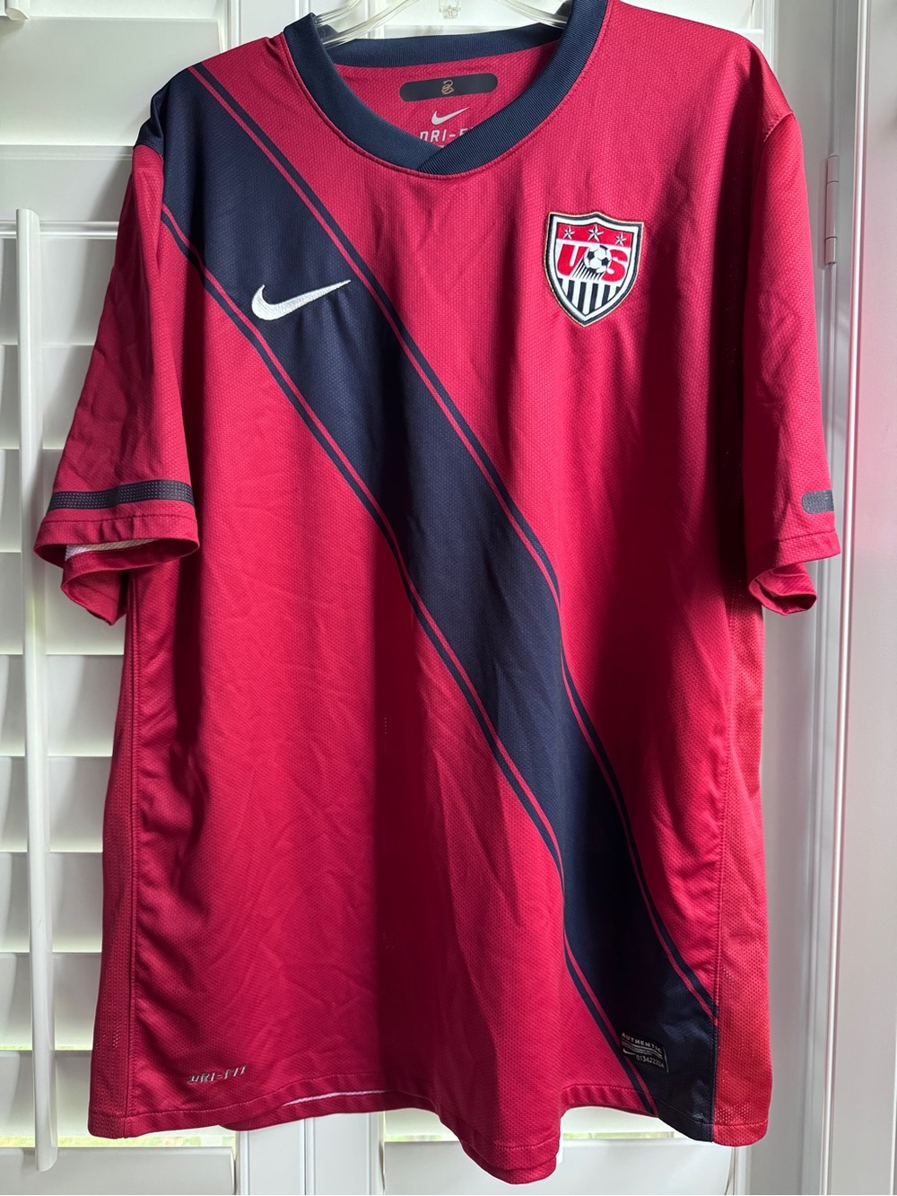 Men's US Soccer authentic athlete jersey size XL